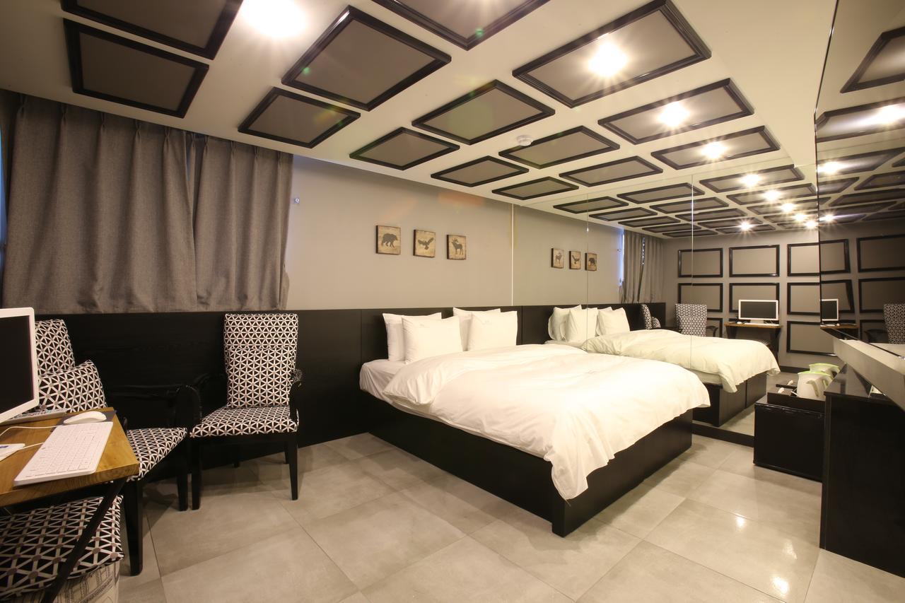 Guri Cello Hotel Luaran gambar