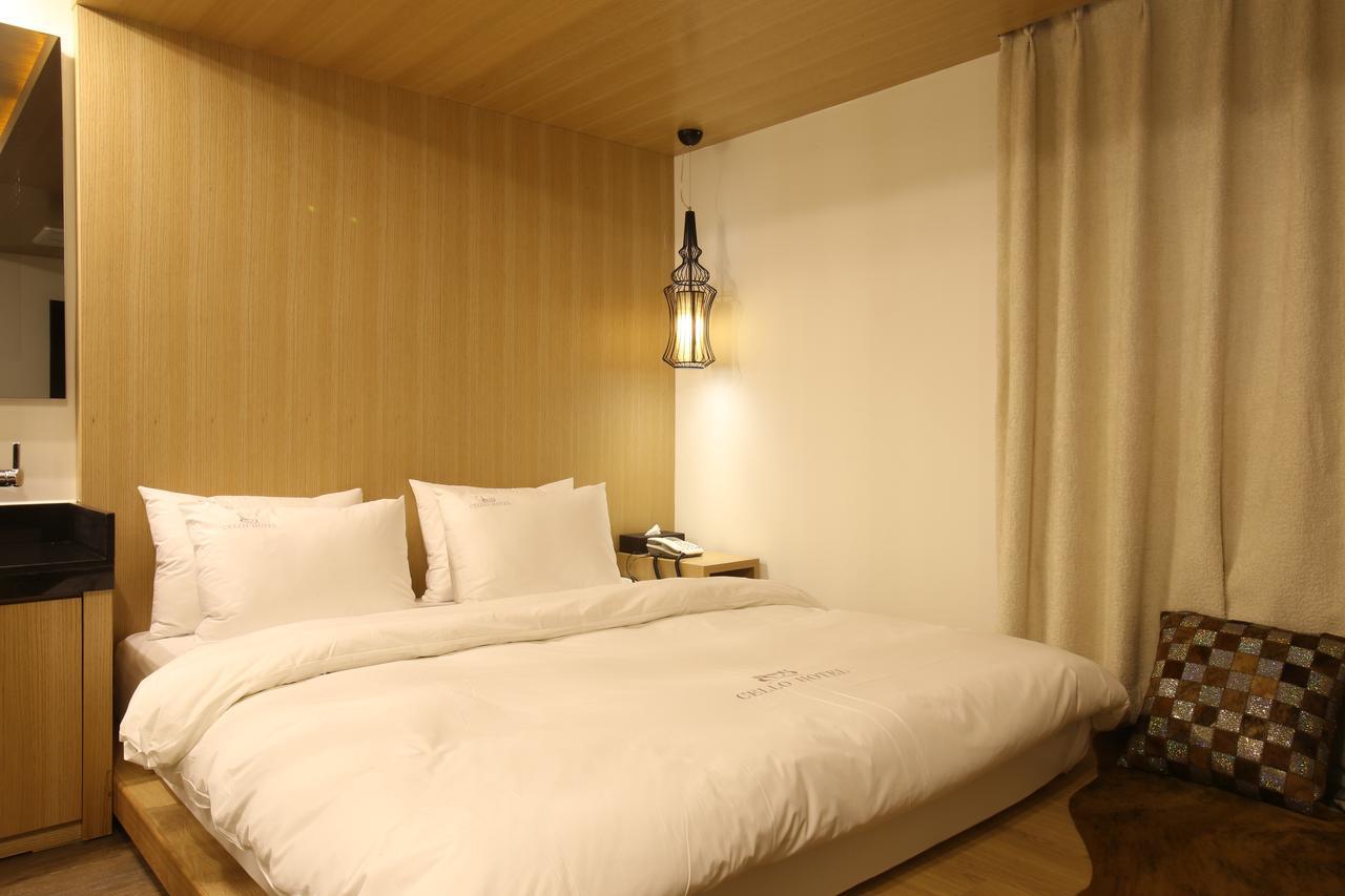Guri Cello Hotel Luaran gambar