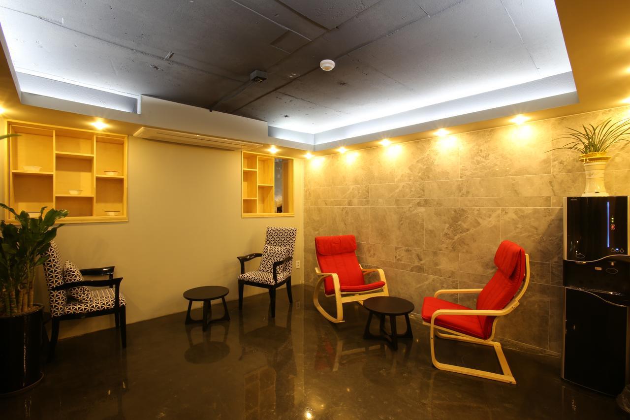 Guri Cello Hotel Luaran gambar